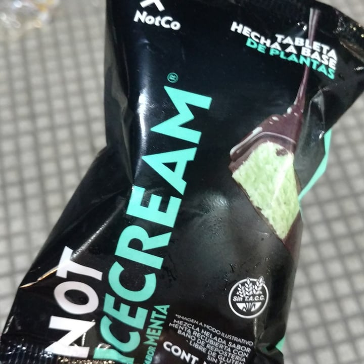 review photo of NotCo Not Icecream Sabor Menta shared by @franmorello on 03 Nov 2021 - review
