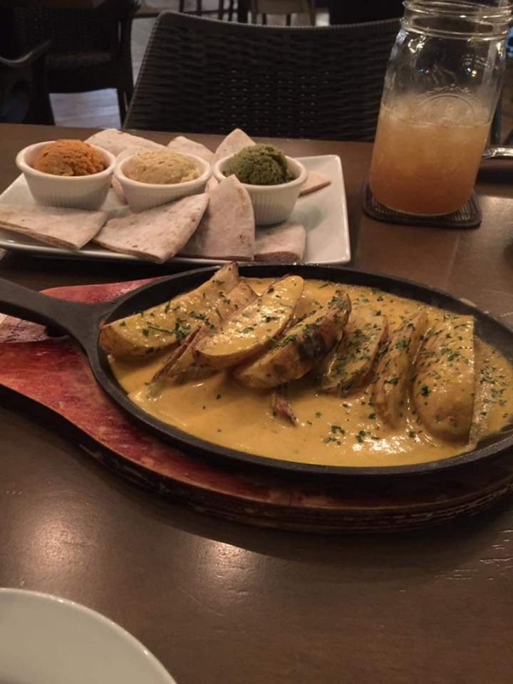 photo of Vegan inc. Plaza 404 Papas Con Queso shared by @blankapola on  23 Jan 2020 - review