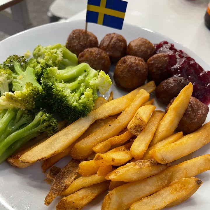 photo of IKEA Restaurant Plant Balls shared by @jamiewoodrum on  17 Aug 2021 - review