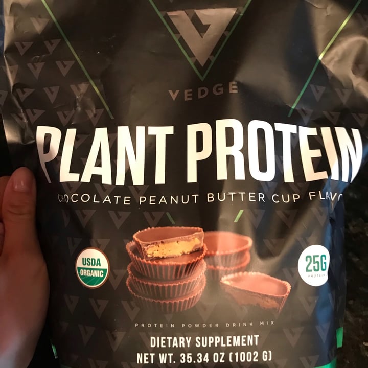 photo of Vedge Nutrition Peanut butter cup protein powder shared by @xpadrile on  04 Sep 2020 - review