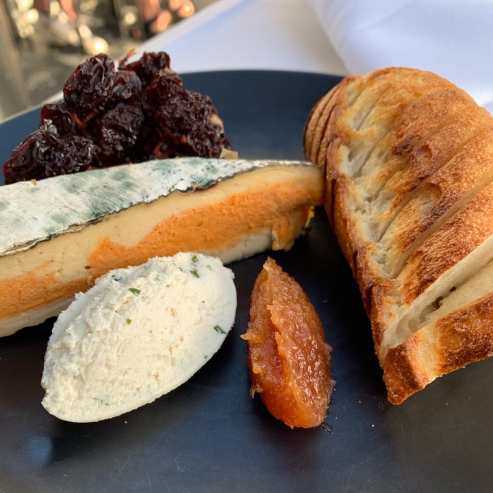 review photo of Crossroads Kitchen Cheese Plate shared by @alexandraxnicole on 30 Apr 2021 - review