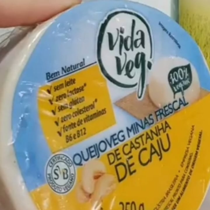 review photo of Vida Veg Queijo de Castanha de Caju padrão shared by @slb120195 on 12 Jul 2021 - review