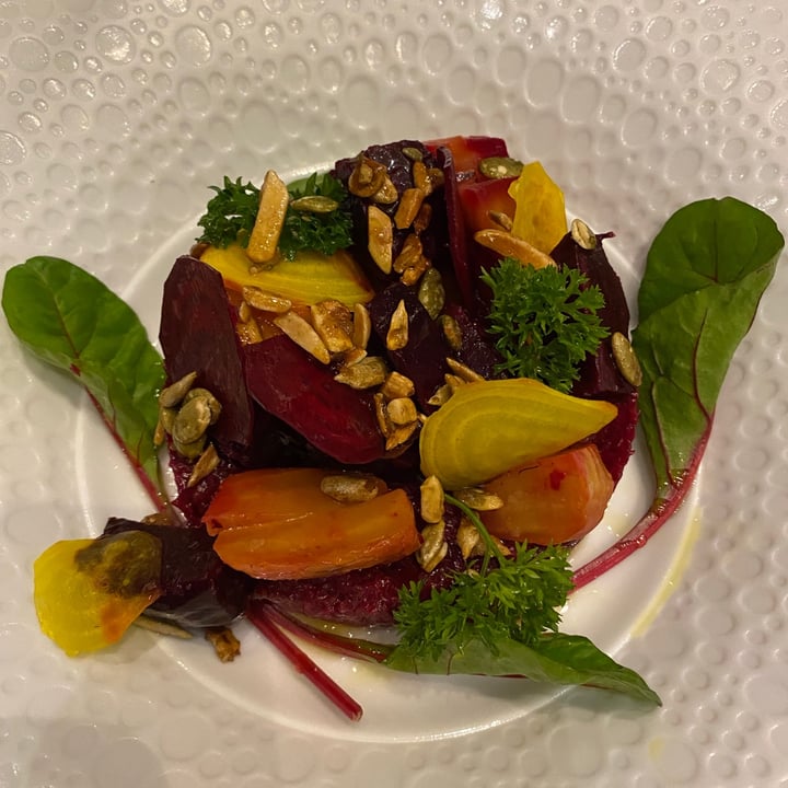 photo of So France Beetroot Tartare Vegan shared by @ejaquet on  13 Aug 2021 - review