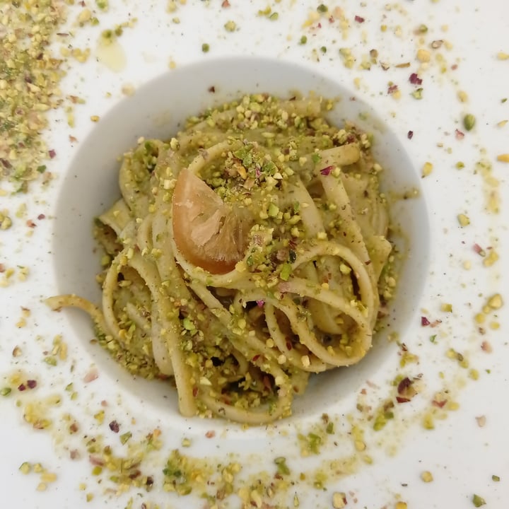 photo of Pesto di Pistacchio Pasta Vegan shared by @vegantofeelgood on  31 Jul 2021 - review