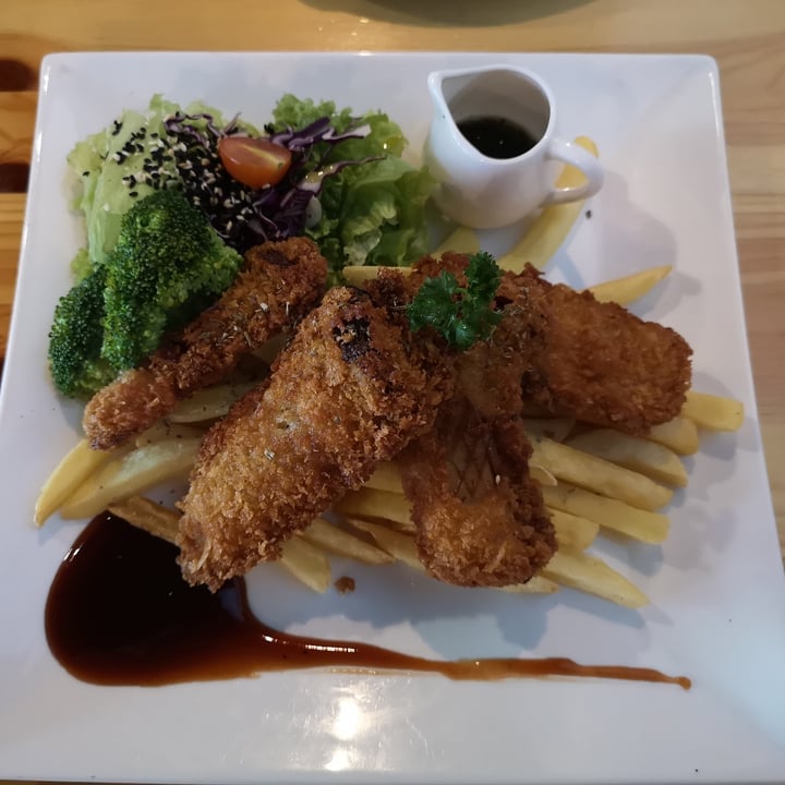 photo of Brown Poodle Cafe Magic Mint Mushroom Chop shared by @synthwave0470 on  20 Feb 2022 - review