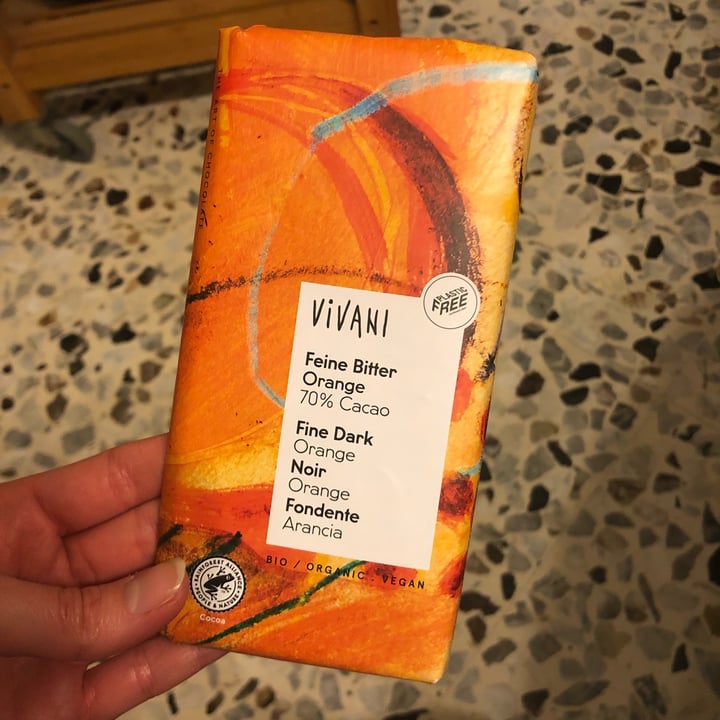 photo of Vivani Cioccolato fondente Vivani all’arancia shared by @lorenzamilardi on  13 Apr 2022 - review