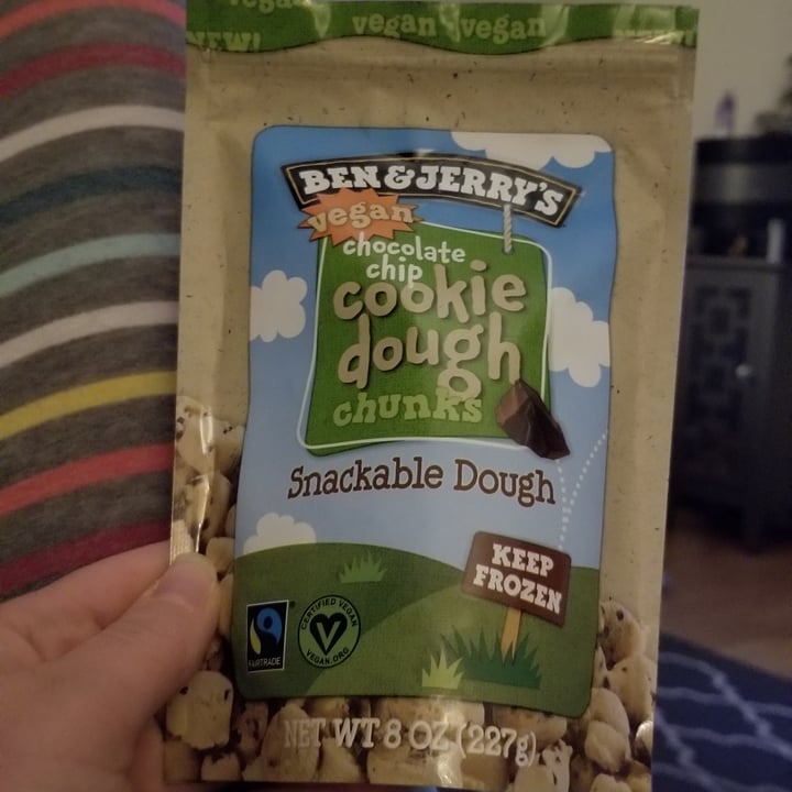photo of Ben & Jerry's Chocolate Chip Cookie Dough Chunks Snackable Dough shared by @jonedoe007 on  18 May 2020 - review