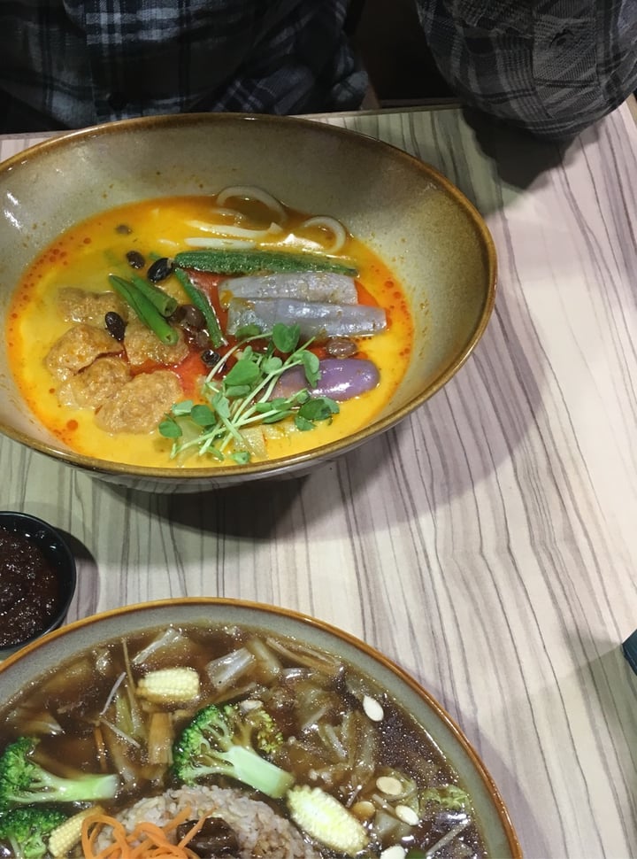 photo of BMS Organics Gateway@KLIA2 Vegan curry shared by @bexcowie on  23 Jul 2020 - review