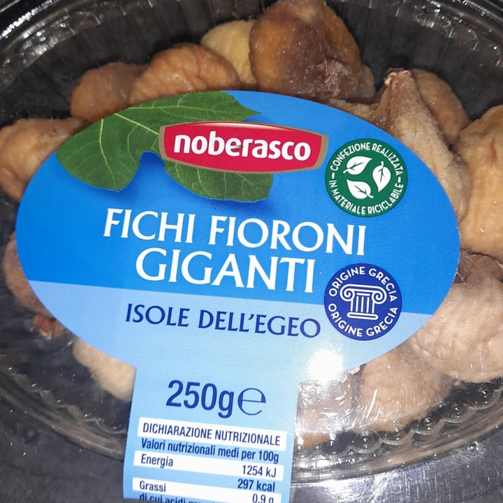 photo of Noberasco Fichi Giganti shared by @emamess23 on  18 Mar 2022 - review