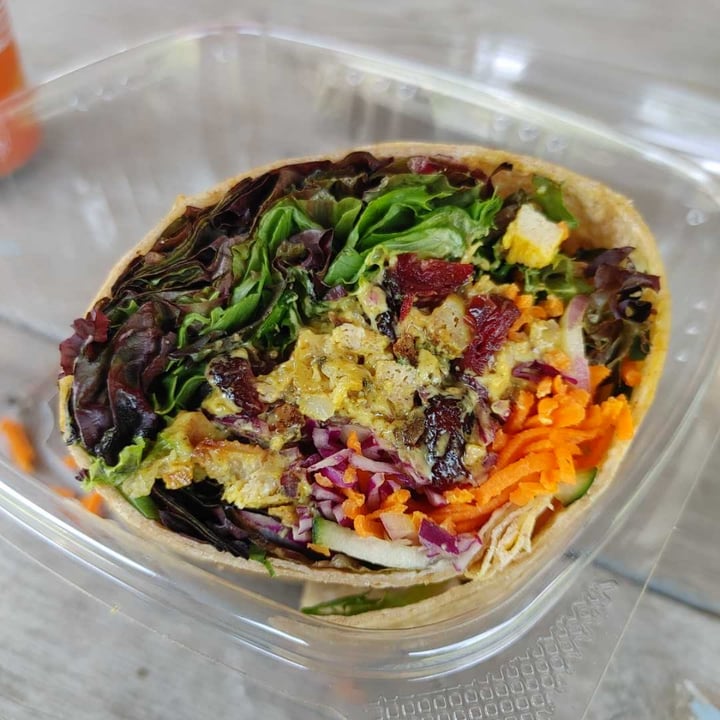 photo of Heirloom Food Company Mock Curry Wrap shared by @matthooper on  06 Jul 2021 - review