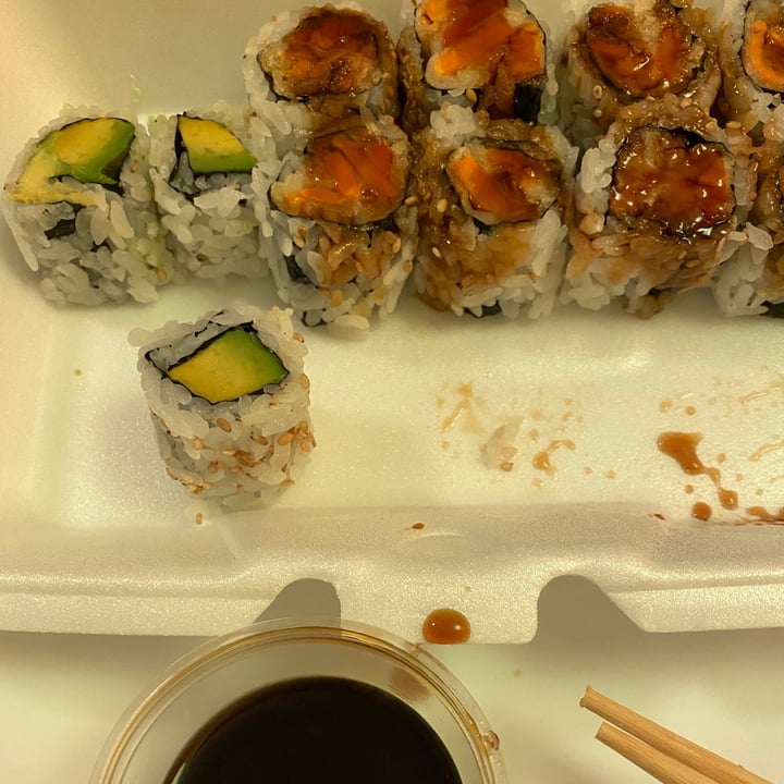 photo of Sushi Village 280 Sweet potato Roll shared by @mellshoe on  08 May 2020 - review