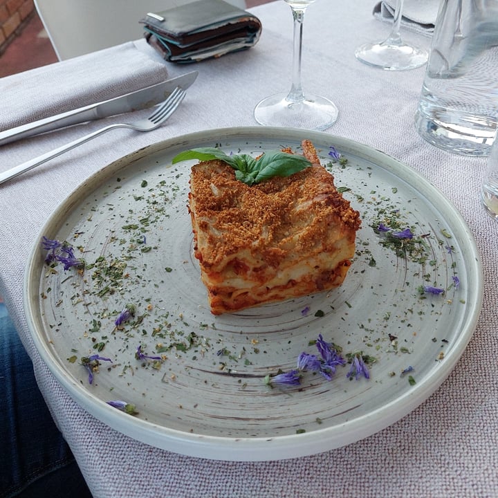 photo of Al Tiglio cucina naturale / Ristorante Veg Lasagna al Ragû Veg shared by @anini on  21 Aug 2022 - review