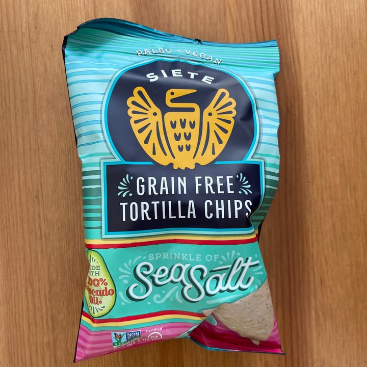 photo of Siete Family Foods Grain Free Tortilla Chips Sprinkle of Sea Salt shared by @kshade27 on  21 May 2021 - review