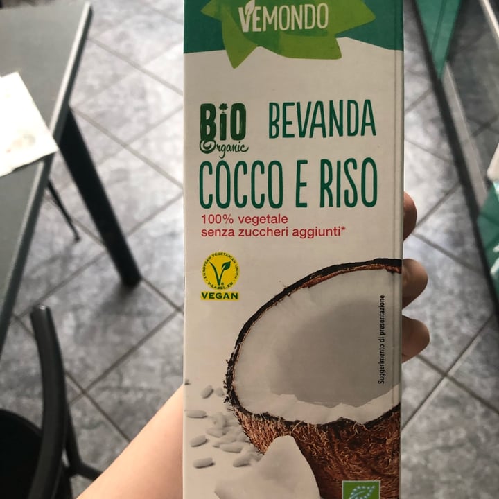 review photo of Vemondo Bevanda cocco e riso senza zuccheri aggiunti shared by @sofiagr on 08 Jun 2022 - review
