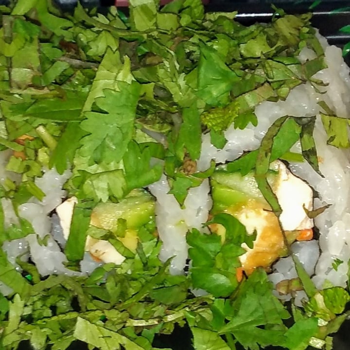 review photo of Blue Sushi Sake Grill Thai Hippie (Vegan Maki) shared by @quadantics on 09 Aug 2020 - review