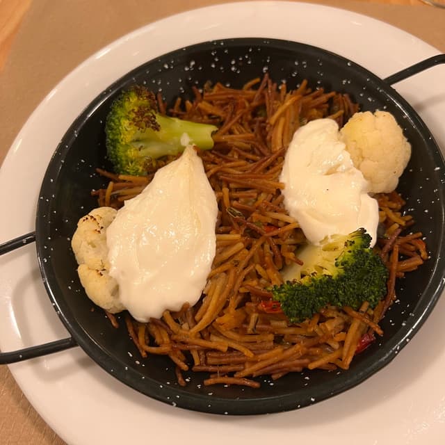 Foto del plato “Fideua con Ali oli”