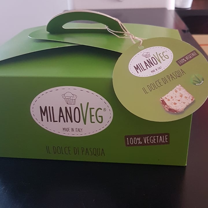 review photo of MilanoVeg Colomba shared by @loredanaformicola67 on 10 Apr 2022 - review