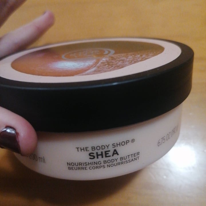 photo of The Body Shop Shea body butter shared by @lauraporteiro on  23 Jan 2021 - review