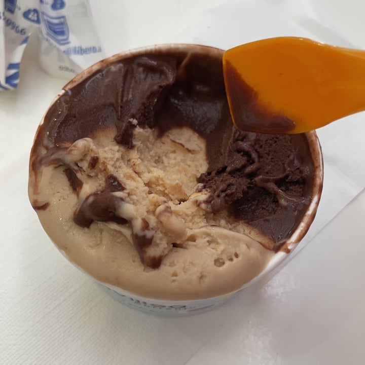 photo of Bougainvillea Vegan chocolate and hazelnut ice cream shared by @theveganent on  12 Oct 2021 - review