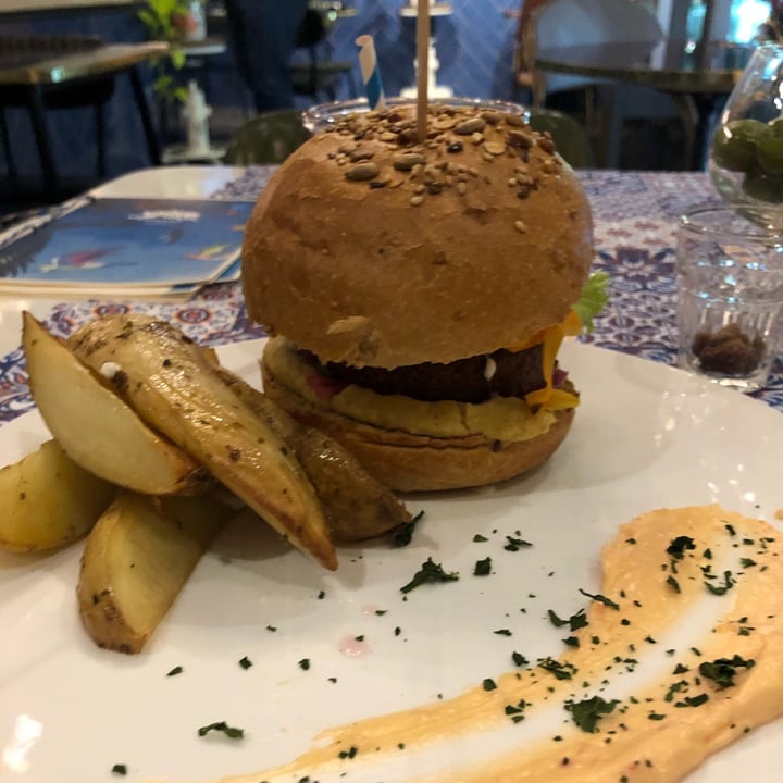 photo of Ziga Bar Burger Ali Babà shared by @giuliettaveg on  10 Nov 2021 - review