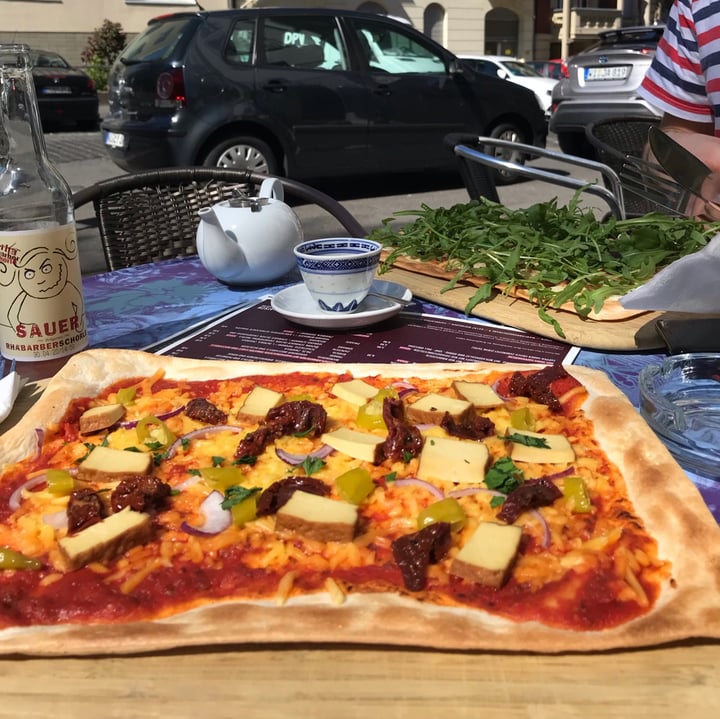review photo of Café Klatsch Pizzaflammkuchen Pikante shared by @sarahbro on 28 Apr 2020 - review