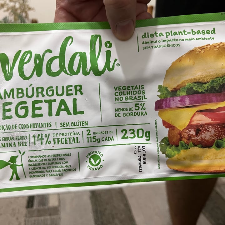 review photo of Verdali Hambúrguer vegetal shared by @vidaveg on 16 Apr 2022 - review
