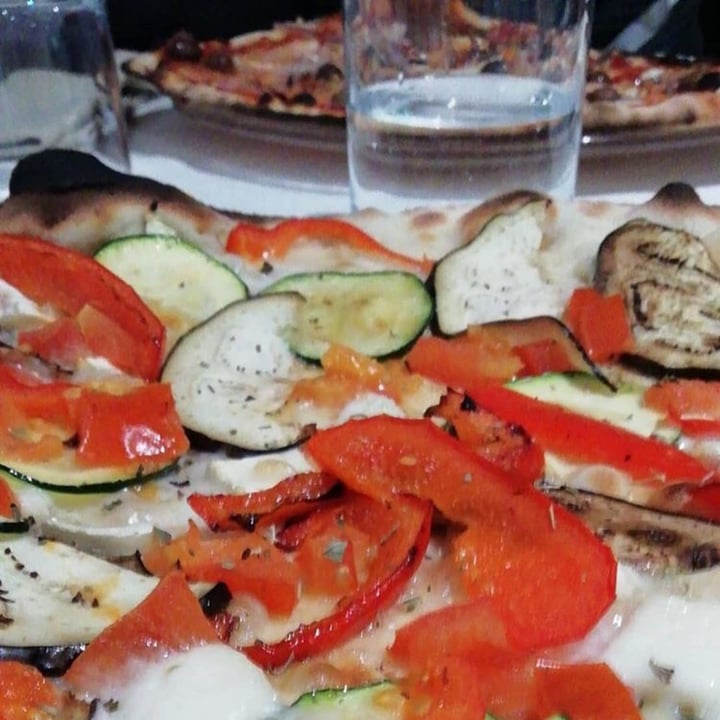 review photo of Il Gusto Pizza Vegetariana shared by @cupofteawgaia on 04 Nov 2020 - review