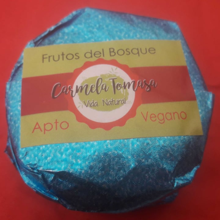 photo of Carmela Tomasa Alfajor de Frutos del Bosque shared by @aye on  29 Aug 2019 - review