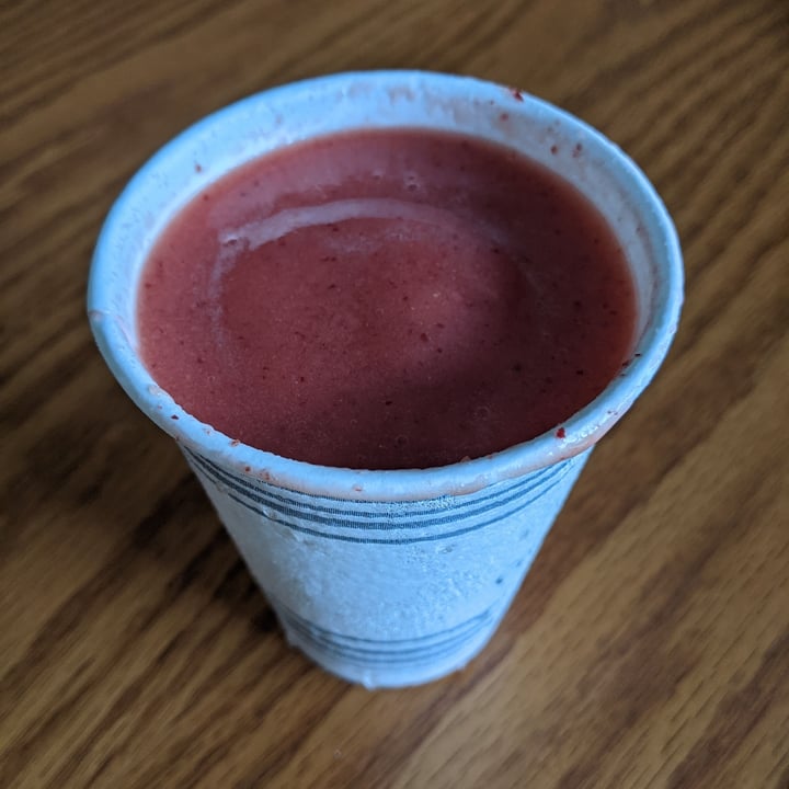 photo of Kilauea Bakery & Pizza Strawberry Guava Smoothie shared by @bahudso on  28 Sep 2021 - review