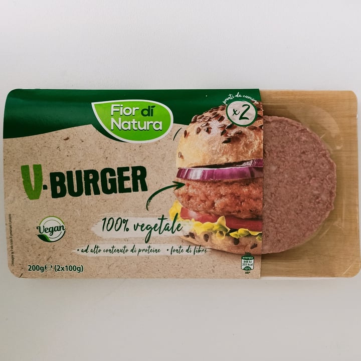 photo of Fior di Natura V-Burger shared by @lalucinda on  08 Jun 2022 - review