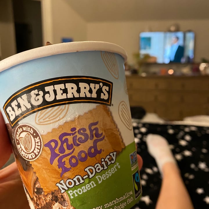 photo of Ben & Jerry's Phish Food Non-Dairy Frozen Dessert shared by @shellyaroundtheworld on  25 Sep 2021 - review