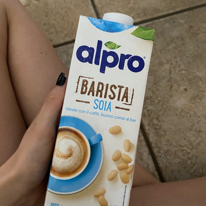 review photo of Alpro Barista Soia shared by @valebonalda on 12 Jun 2022 - review