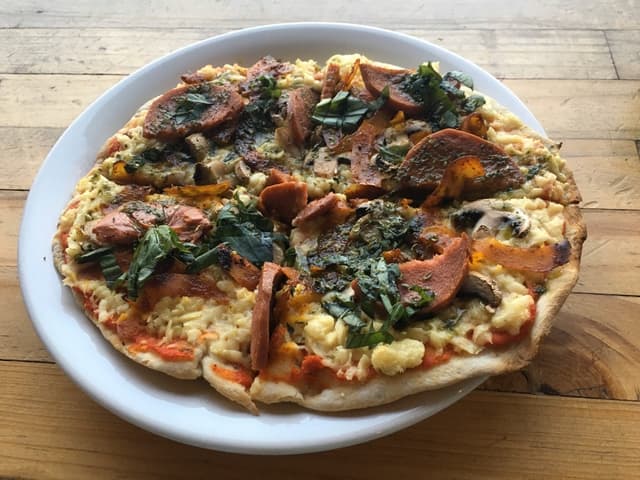 Photo of the dish “Pepperoni, champiñón, y cocobacon Pizza”