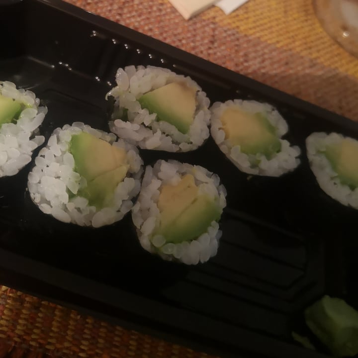 review photo of Matsuya Maki de aguacate shared by @nuriiia03 on 20 Sep 2020 - review