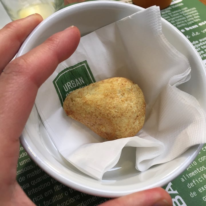 photo of URBAN REMEDY Coxinha vegana shared by @marymat on  23 Apr 2022 - review