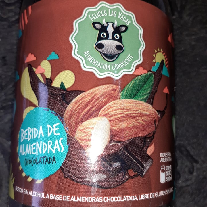 photo of Felices Las Vacas Bebida de Almendras Chocolatada shared by @agusvicci on  04 Nov 2020 - review