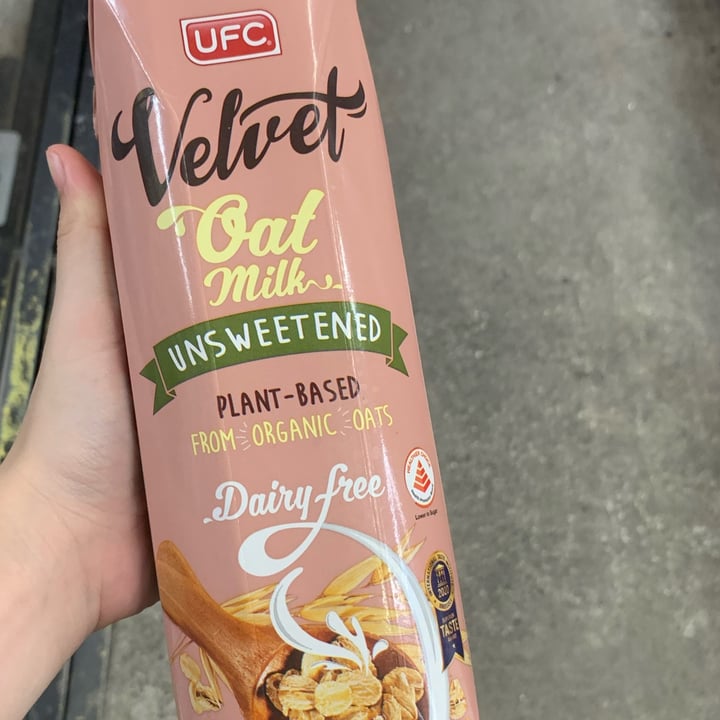 review photo of UFC Oat Milk Unsweetened shared by @emleezx on 28 Jul 2022 - review