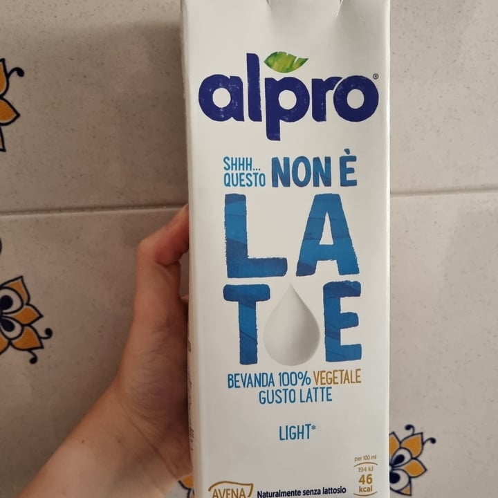 photo of Alpro Shhh...Questo Non è Latte (LIGHT) shared by @amandamrt on  03 Aug 2022 - review