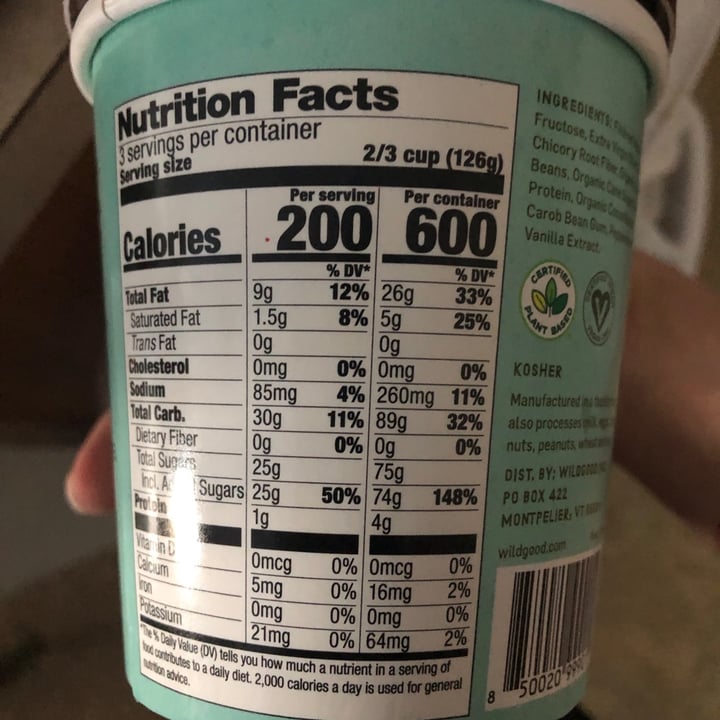 photo of Wildgood Mint chocolate Chip shared by @agattelaro on  22 Mar 2021 - review