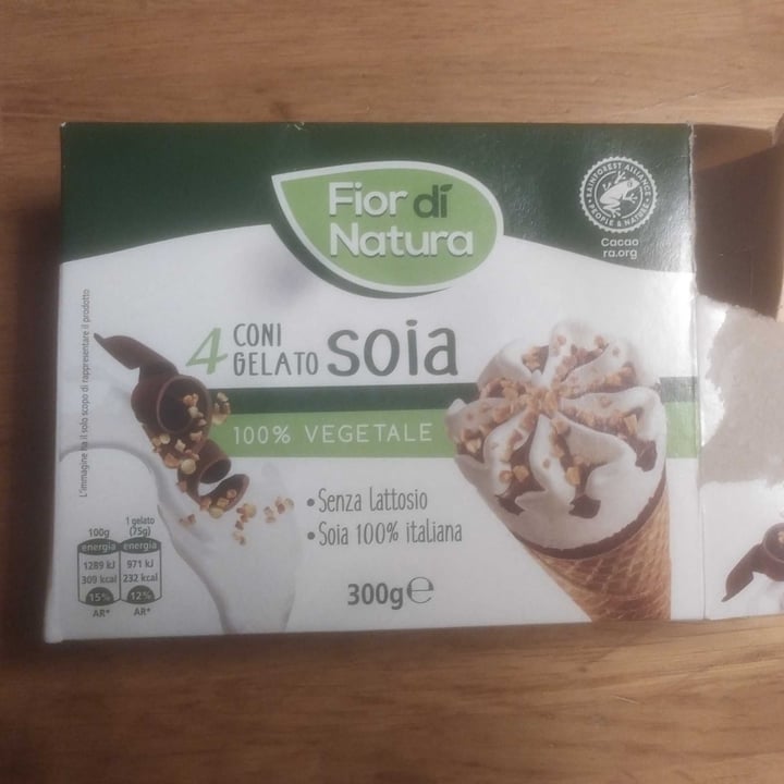 photo of Fior di Natura 4 coni gelato soia shared by @frasalvetti on  07 Dec 2021 - review