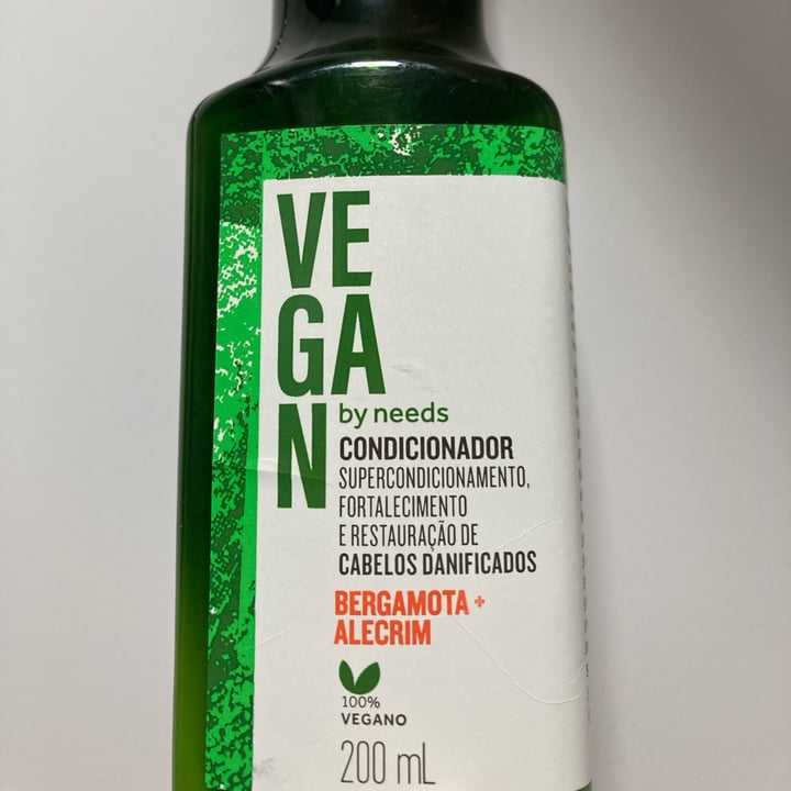 review photo of Needs condicionador Bergamota + Alecrim shared by @prika on 10 Jun 2022 - review