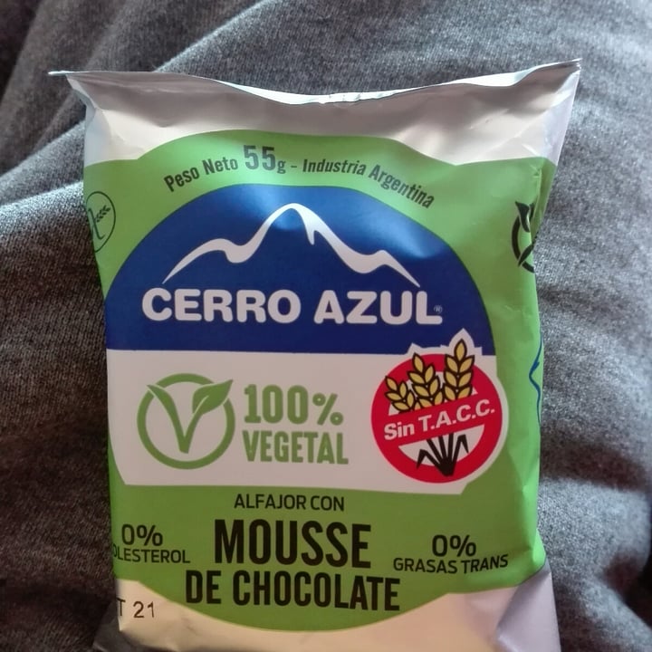 photo of Cerro Azul Alfajor Mousse de Chocolate shared by @jimmyv on  09 Jul 2021 - review