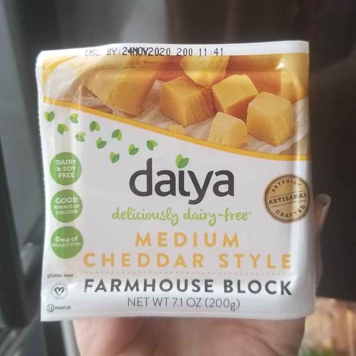 photo of Daiya Medium Cheddar Style Farmhouse Block  shared by @jonedoe007 on  27 Apr 2020 - review