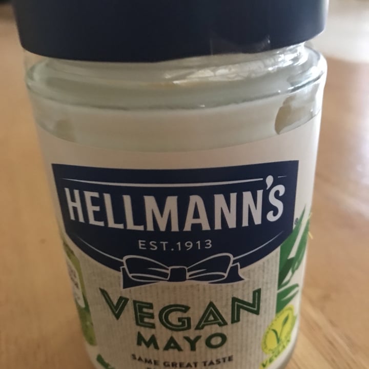 review photo of Hellmann’s Hellman’s Vegan Mayonnaise shared by @emma10 on 08 Nov 2020 - review