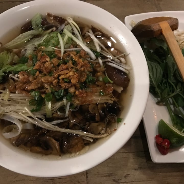 photo of Pho Oxford 3 Mushroom Pho Noodle Soup shared by @alistar on  23 Oct 2021 - review