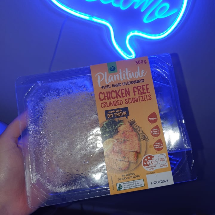 photo of Plantitude Chicken Free Crumbed Tenders shared by @monaperry on  11 Jan 2022 - review