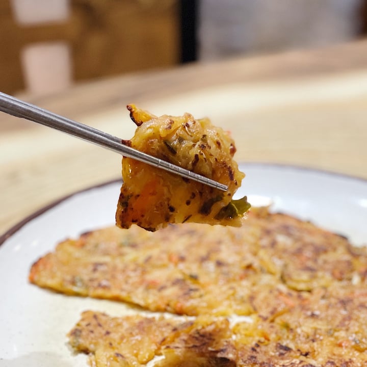 photo of The Boneless Kitchen Yachae Jeon (Vegetable Pancake) shared by @simhazel on  19 Jan 2021 - review