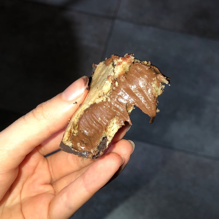 photo of Somos Bigote's Chocolate Alfajor de Chocolate shared by @candearv on  12 Dec 2021 - review