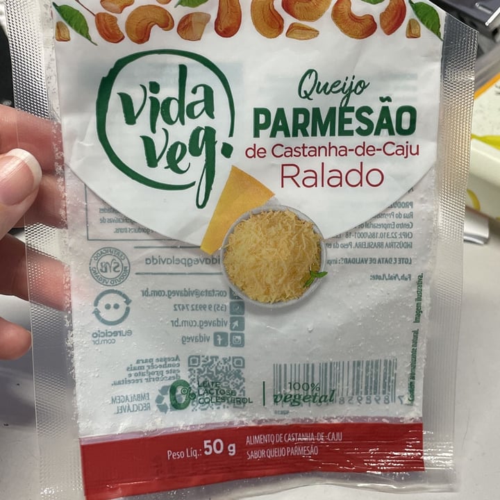review photo of Vida Veg Queijo Parmesão de Castanha de Caju - Ralado shared by @thatoninatto on 28 Sep 2022 - review