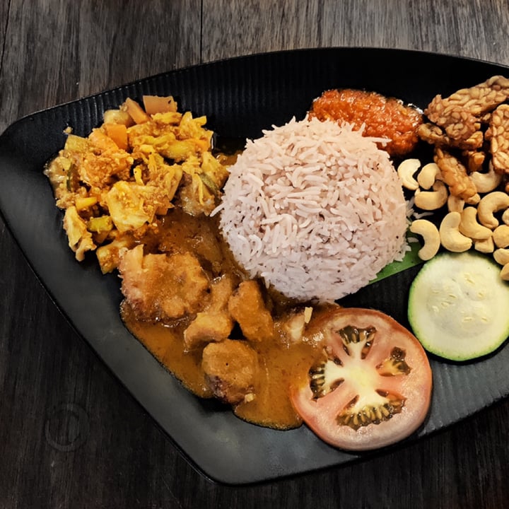 photo of Pinxin Vegan Cuisine Nasi Lemak shared by @goodvibesonly on  11 Sep 2019 - review